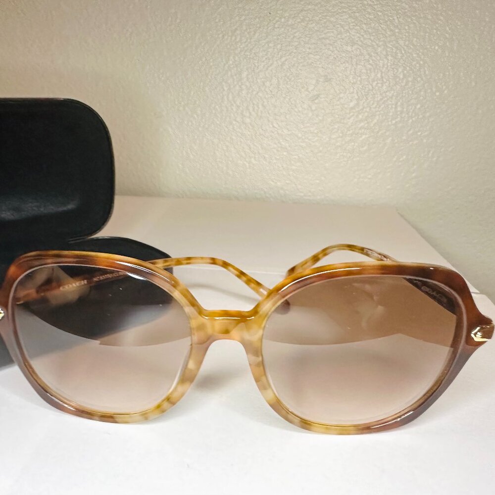 Coach Wrap Around Hangtag Oversized Geometric Round Sunglasses - Picture 5 of 5